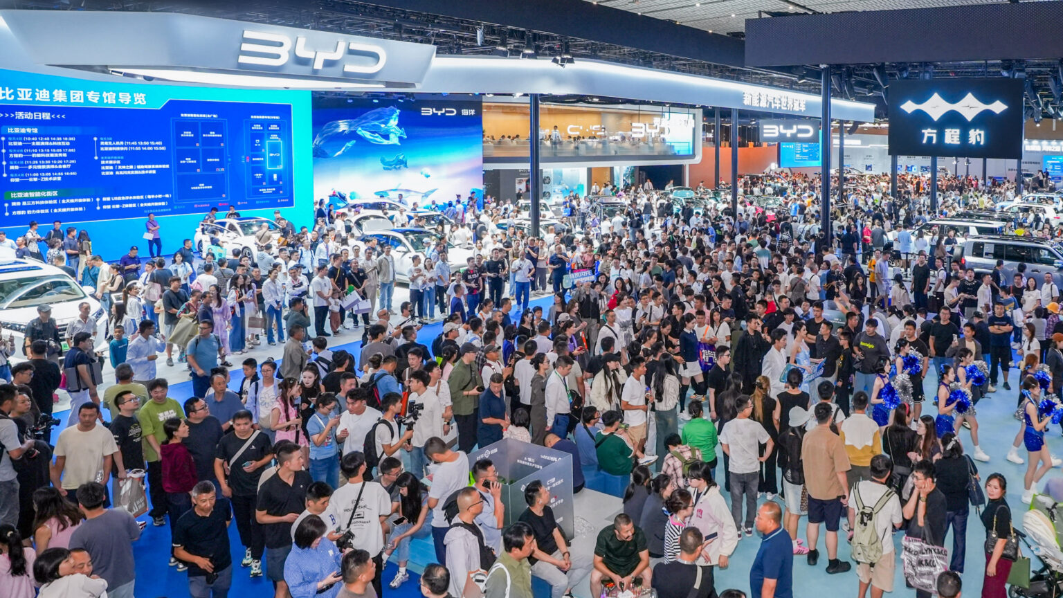 BYD aims to sell around 1 million cars